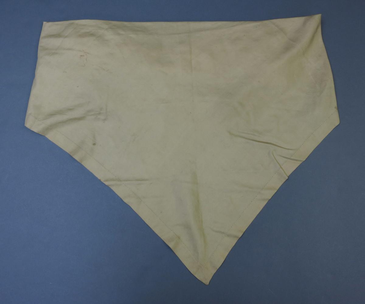 1994.0107.083 Shawl, View 1
