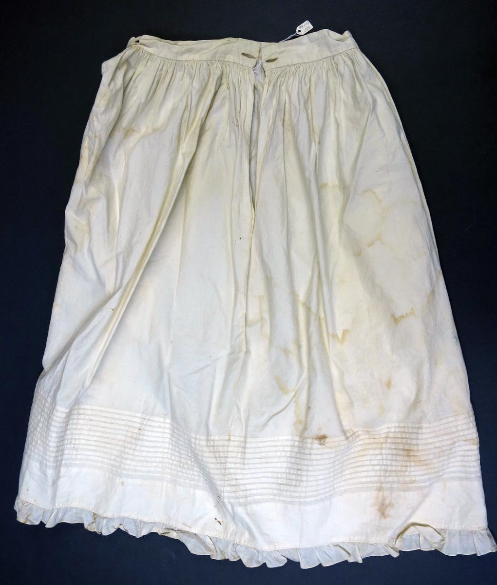 1994.0107.095 Petticoat, View 1