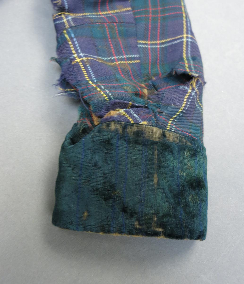 1994.0107.099 Dress, Detail 2