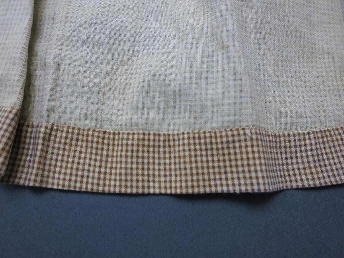 1994.0107.100 Shirt, Hem