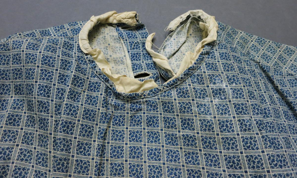 1994.0107.101 Dress, Collar