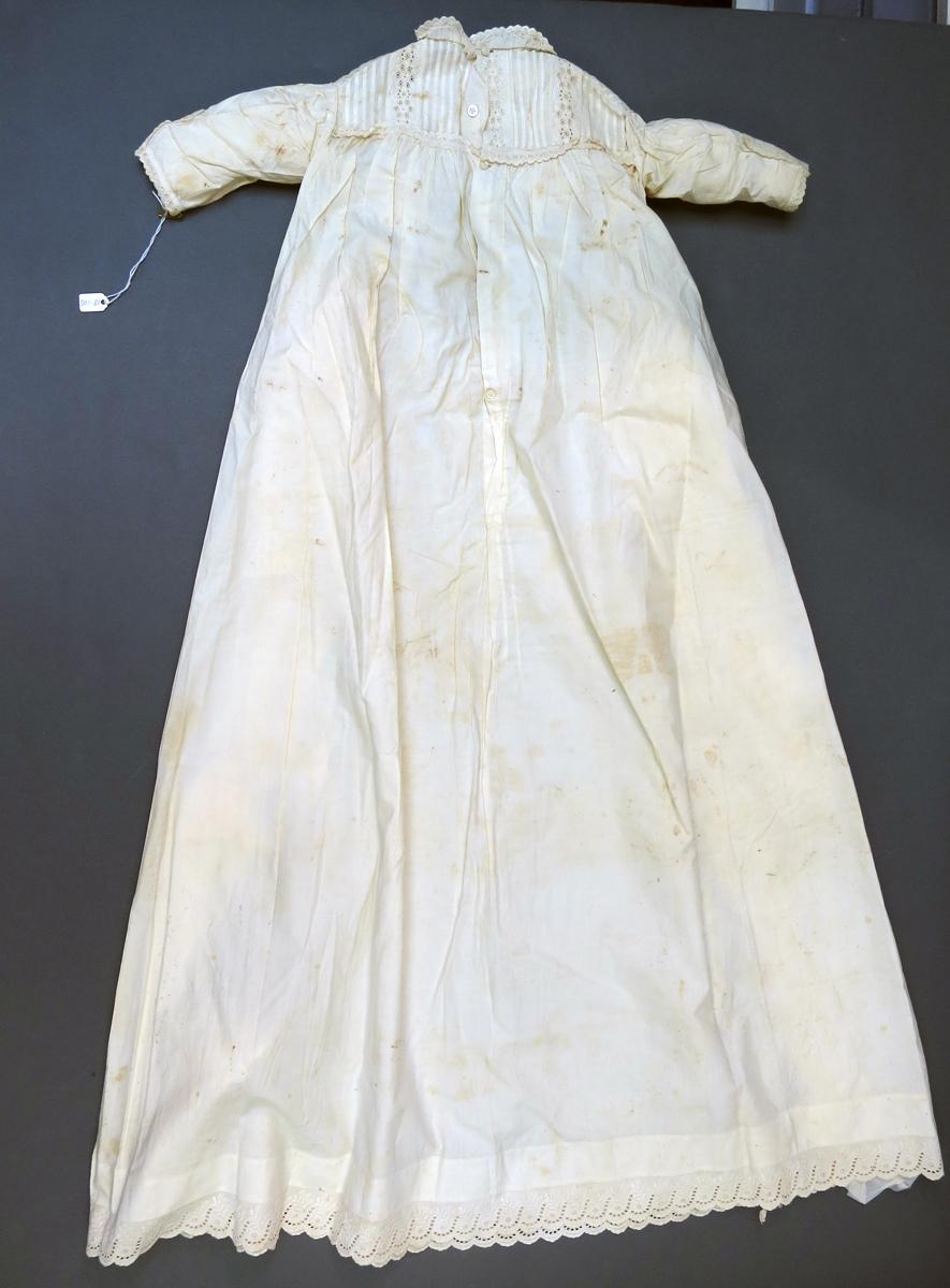 1994.0107.102 Dress, Back alt