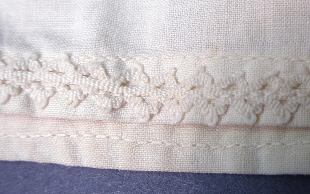 1994.0107.103 Cap, Trim