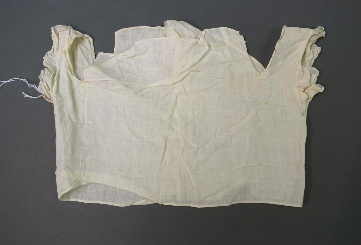 1994.0107.108 Kimono, View 1