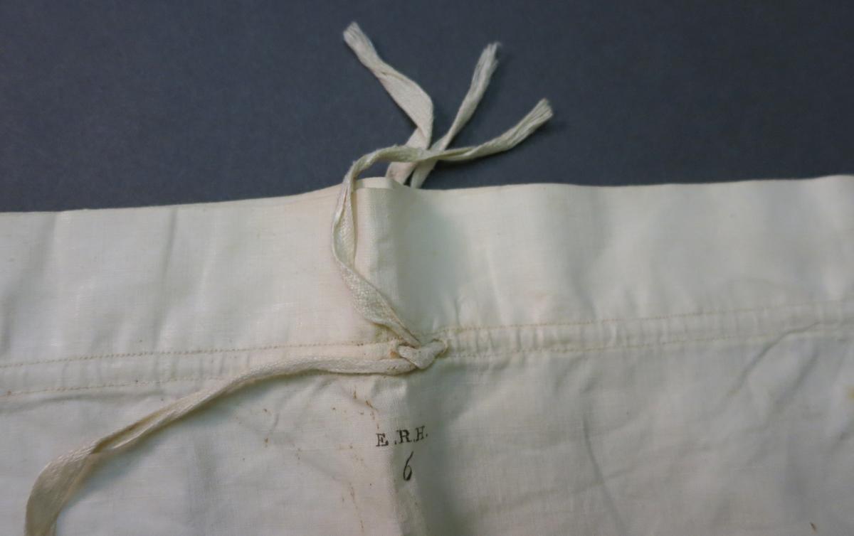 1994.0107.114 Shift, Detail