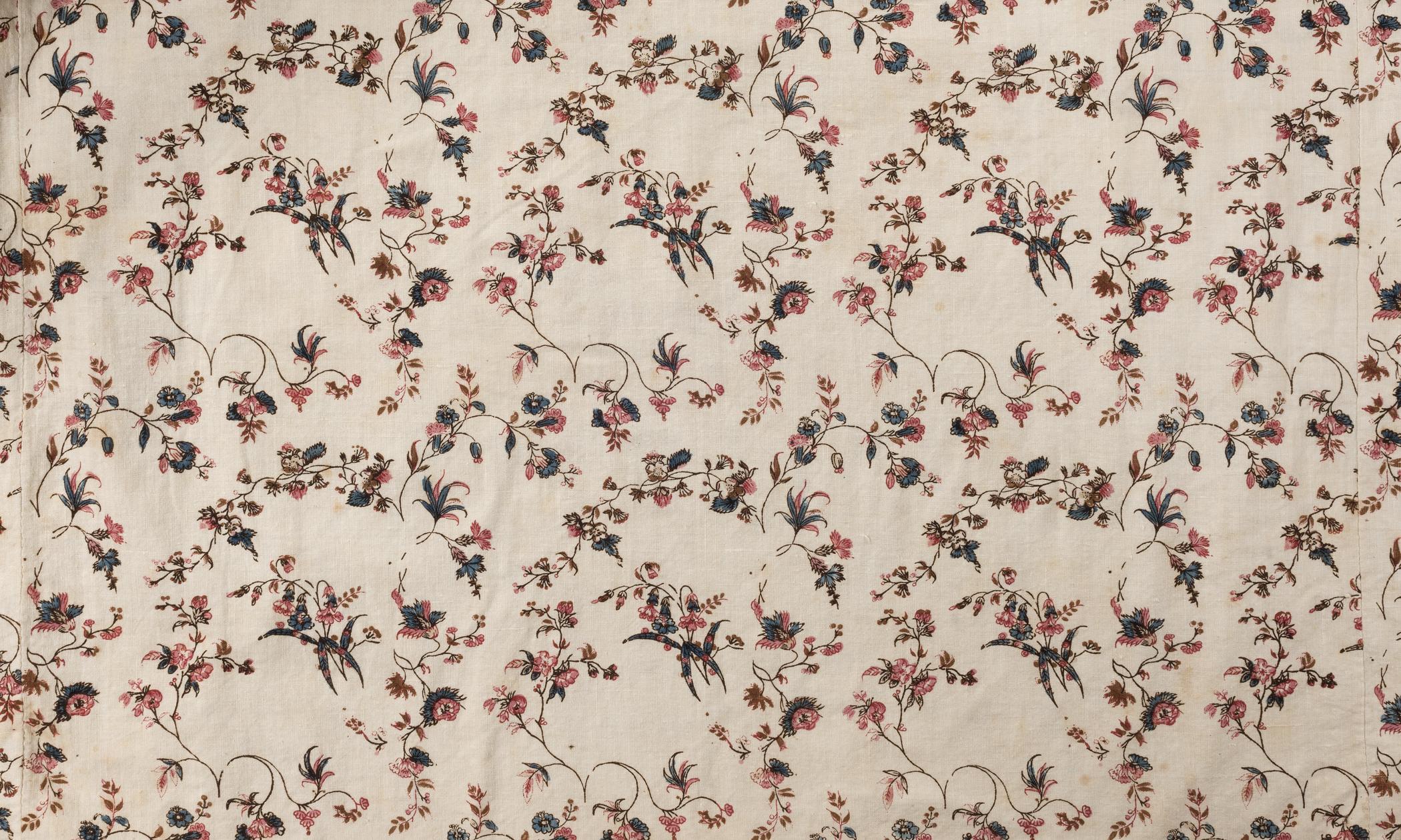 1994.0108 Dress, detail 2