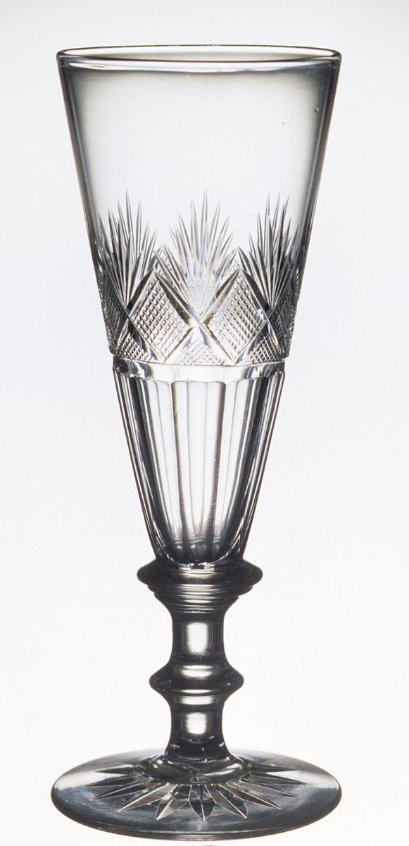 1994.0113.001 Glass champagne glass