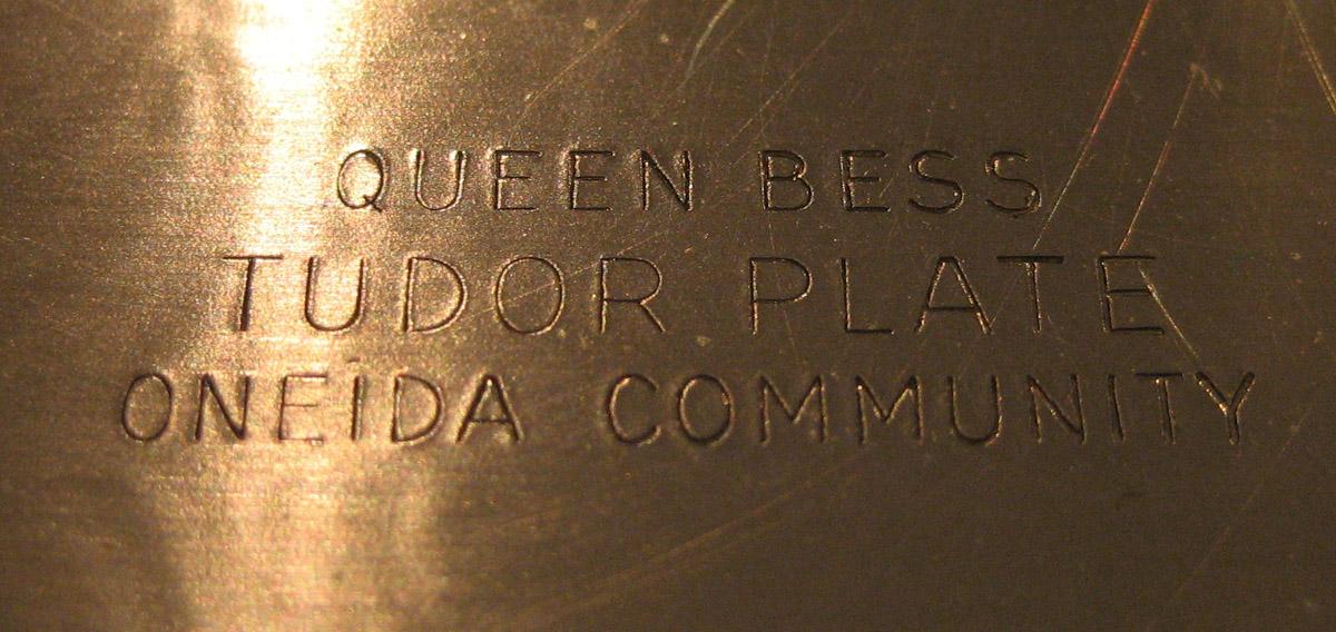 1994.0122 Tray mark
