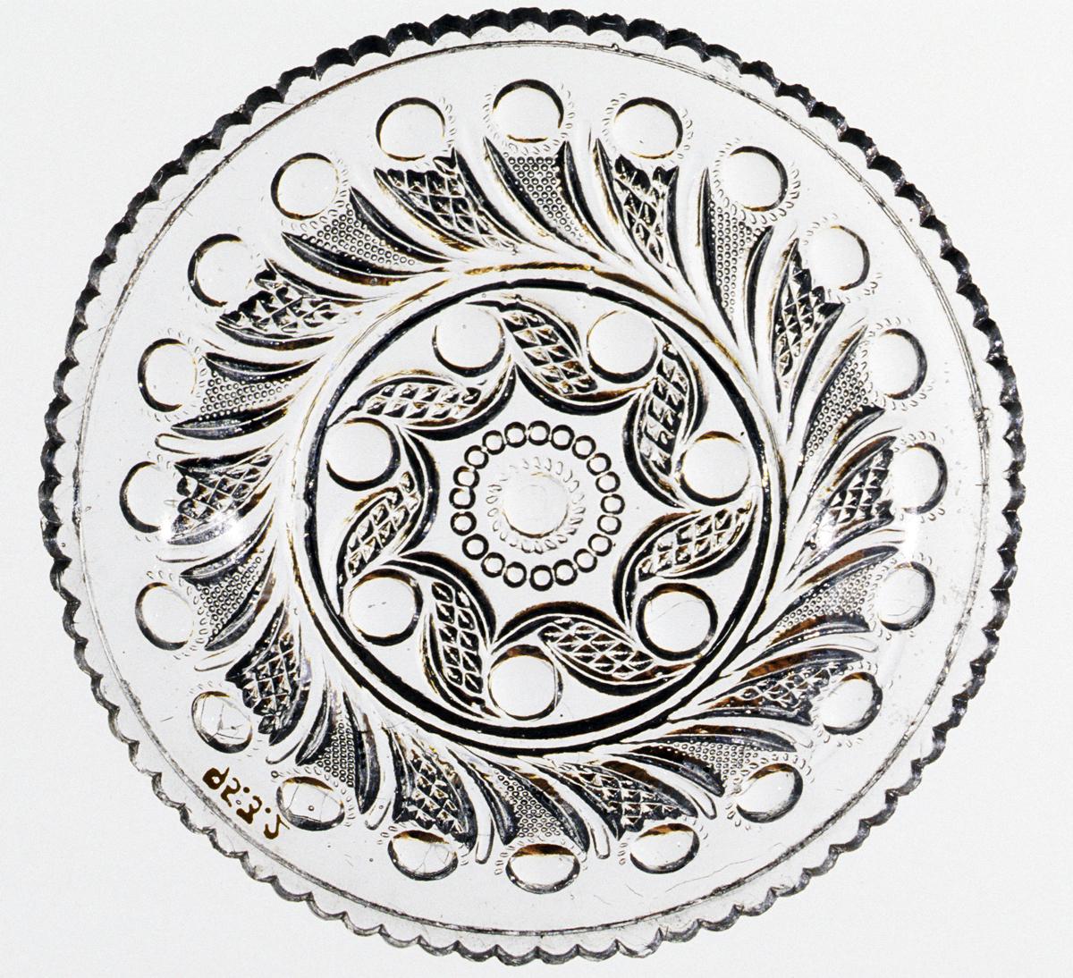 1995.0003.002 Dish
