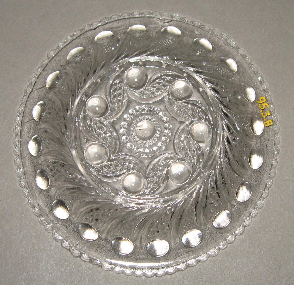 1995.0003.008 Pressed glass dish (underside)