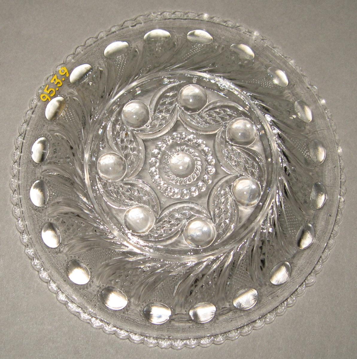 1995.0003.009 Pressed glass dish (underside)