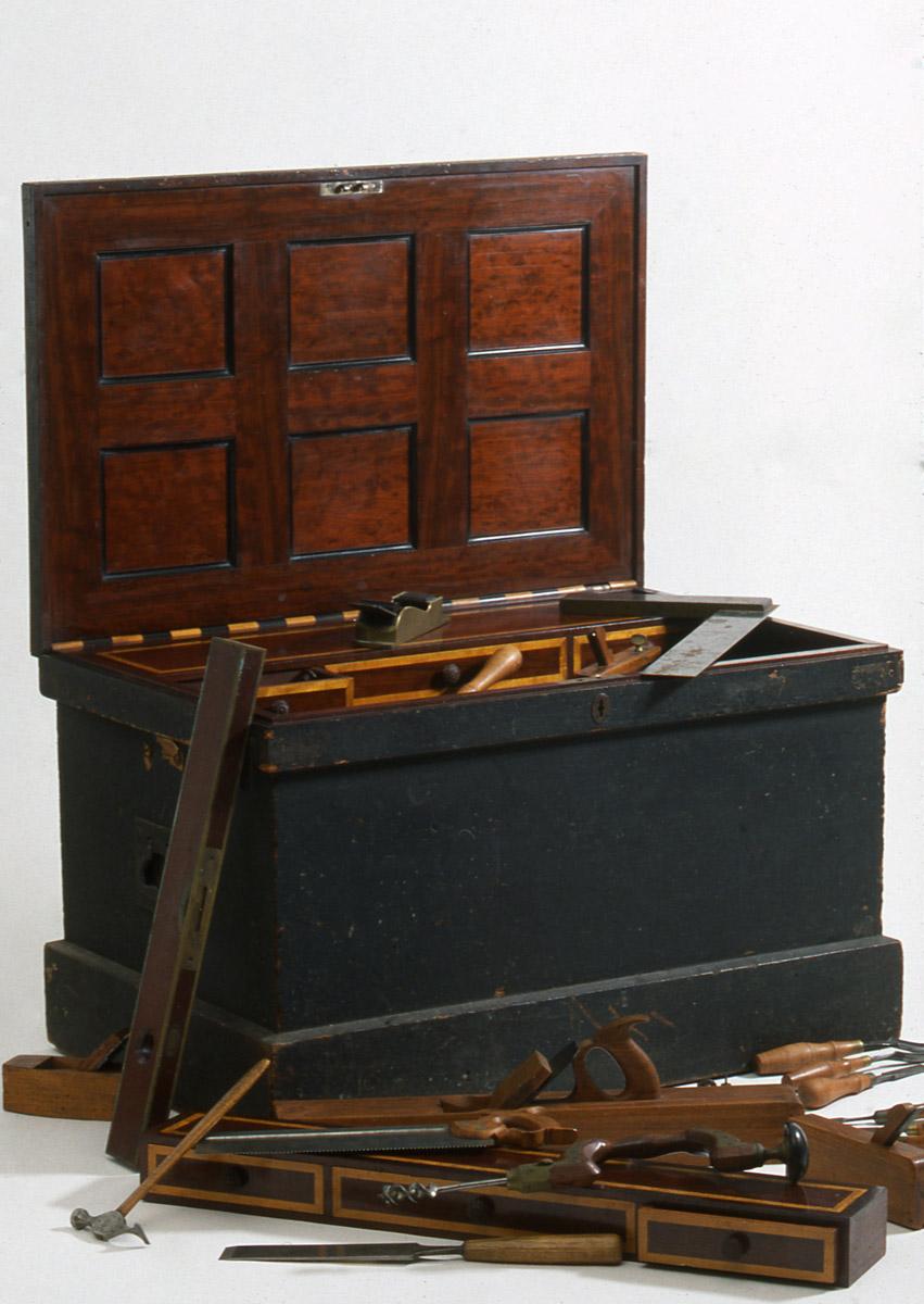 1995.0006.001 Tool box