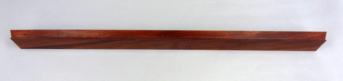 1995.0006.001 Tool box, Front tier 1 wooden spacer bar view 1