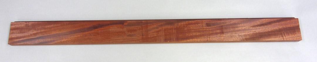 1995.0006.001 Tool box, Front tier 1 wooden spacer bar view 2