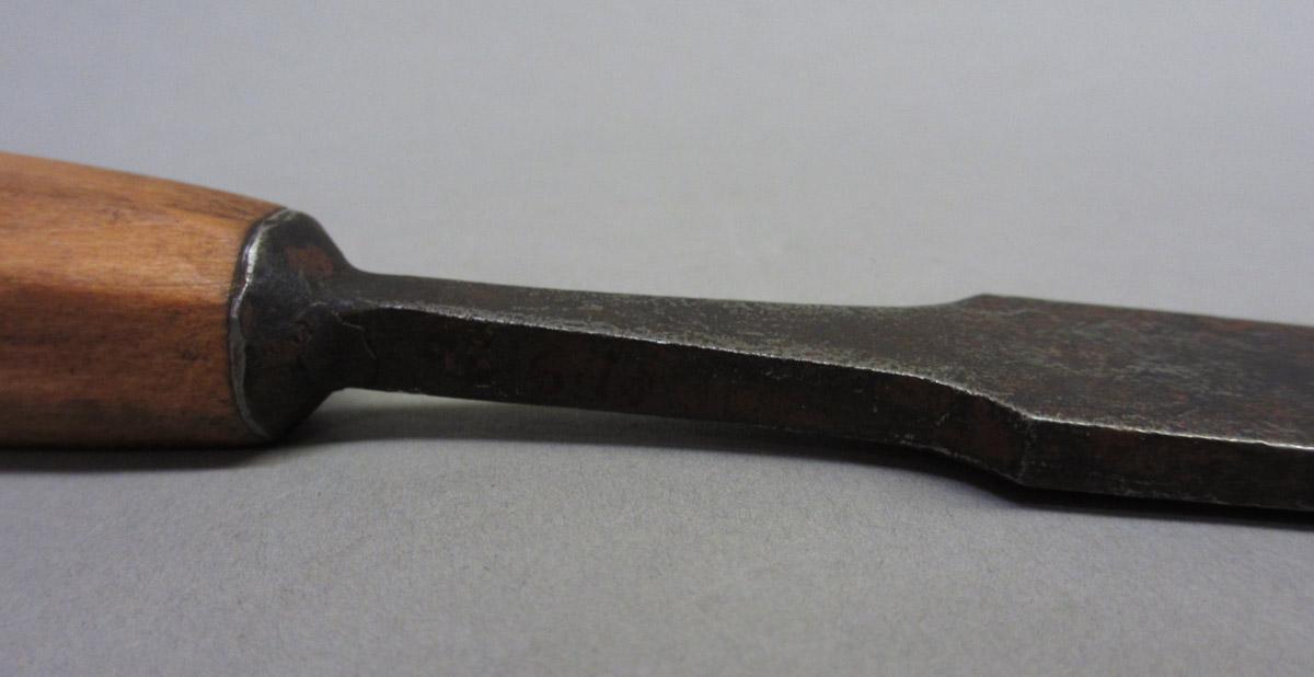 1995.0006.010 Firmer chisel, shaft detail