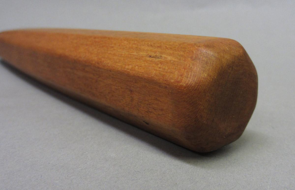 1995.0006.010 Firmer chisel, handle end