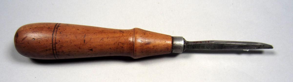 1995.0006.017 Chisel, View 1