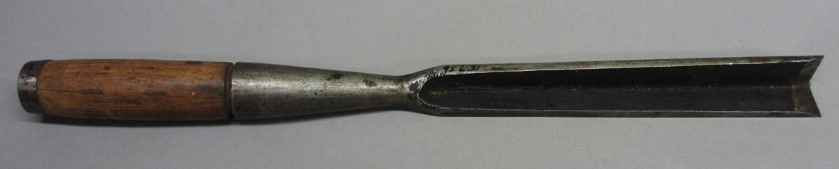 1995.0006.031 Bruzz chisel, side 1