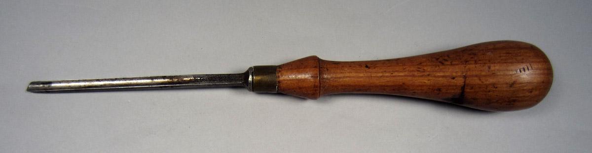 1995.0006.033 Chisel, View 1
