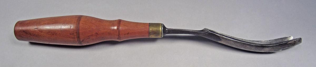 1995.0006.052, Gouge, side 1