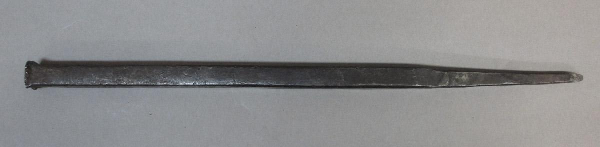 1995.0006.068 Flooring punch chisel, side 2