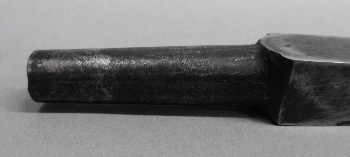 1995.0006.081 Machine mortise chisel, tang detail