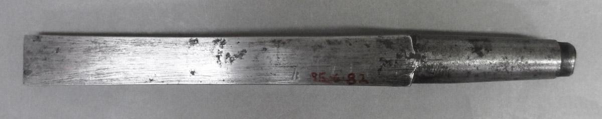 1995.0006.082 Machine mortise chisel, side 3