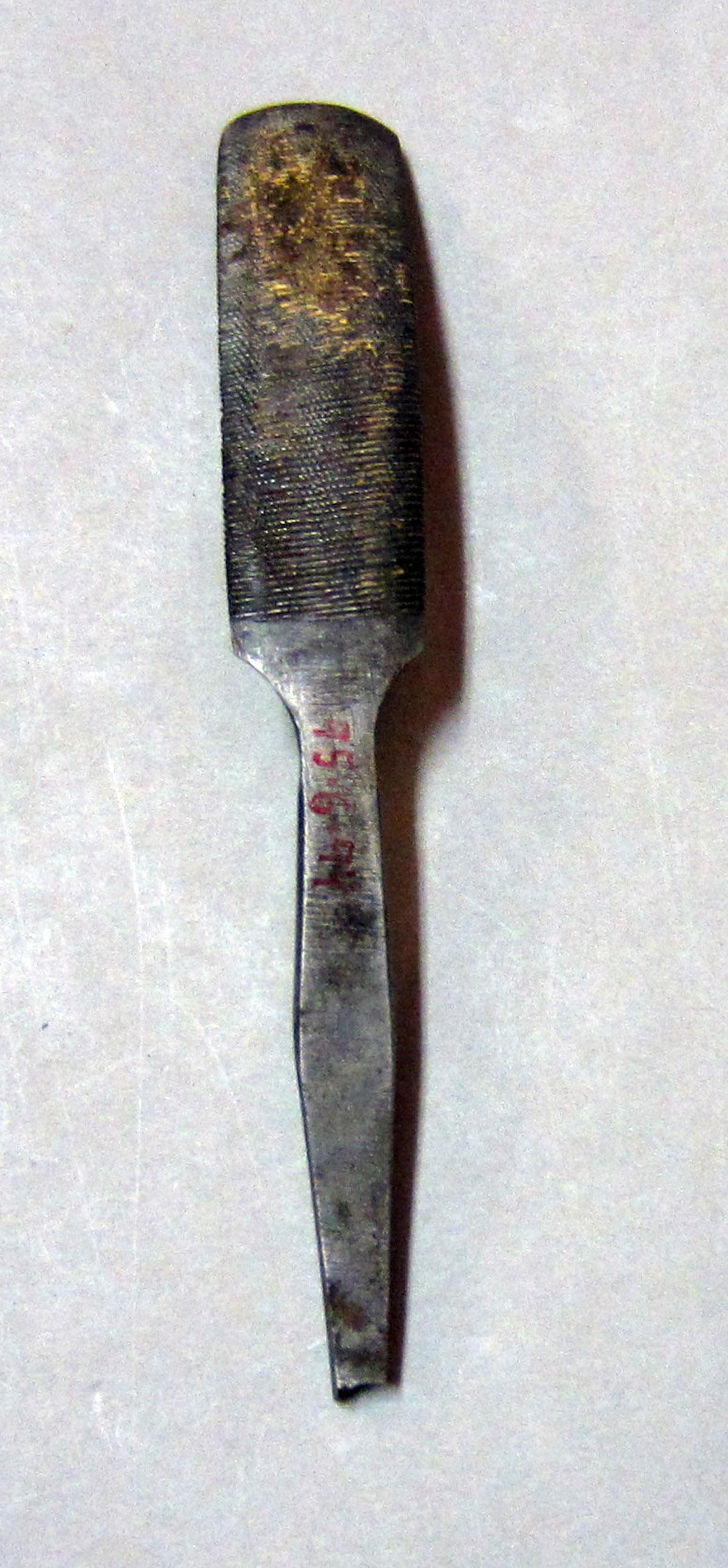 1995.0006.094 Curved head file, View 2