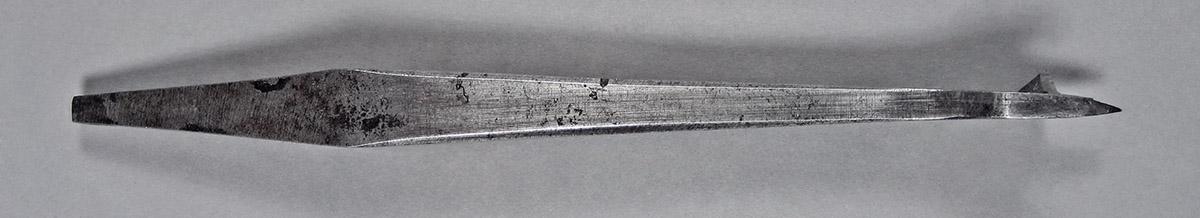 1995.0006.128, Center bit, side 2