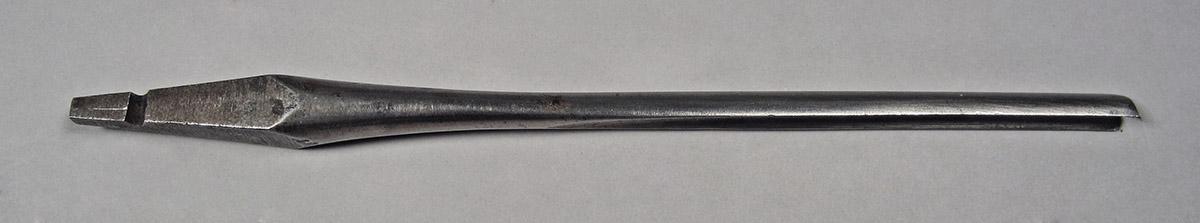 1995.0006.153, Nose bit, side 2