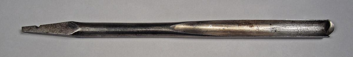 1995.0006.161, Nose bit, side 1