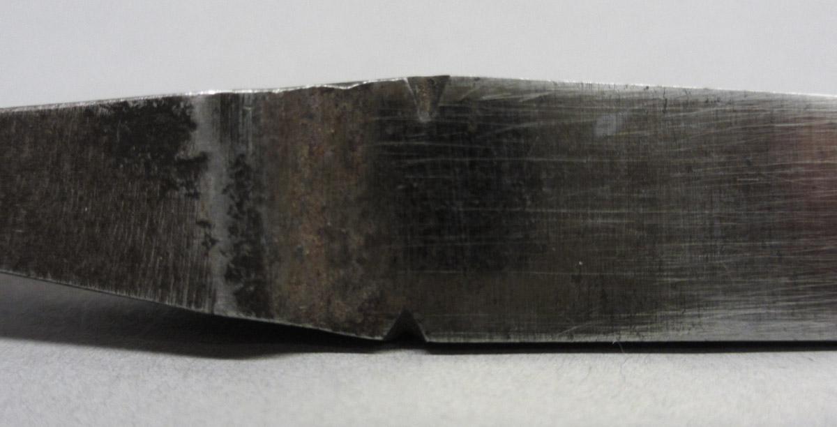 1995.0006.186 Reamer bit, notch detail