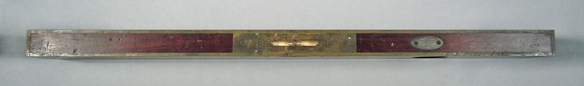 1995.0006.196, Spirit level, top
