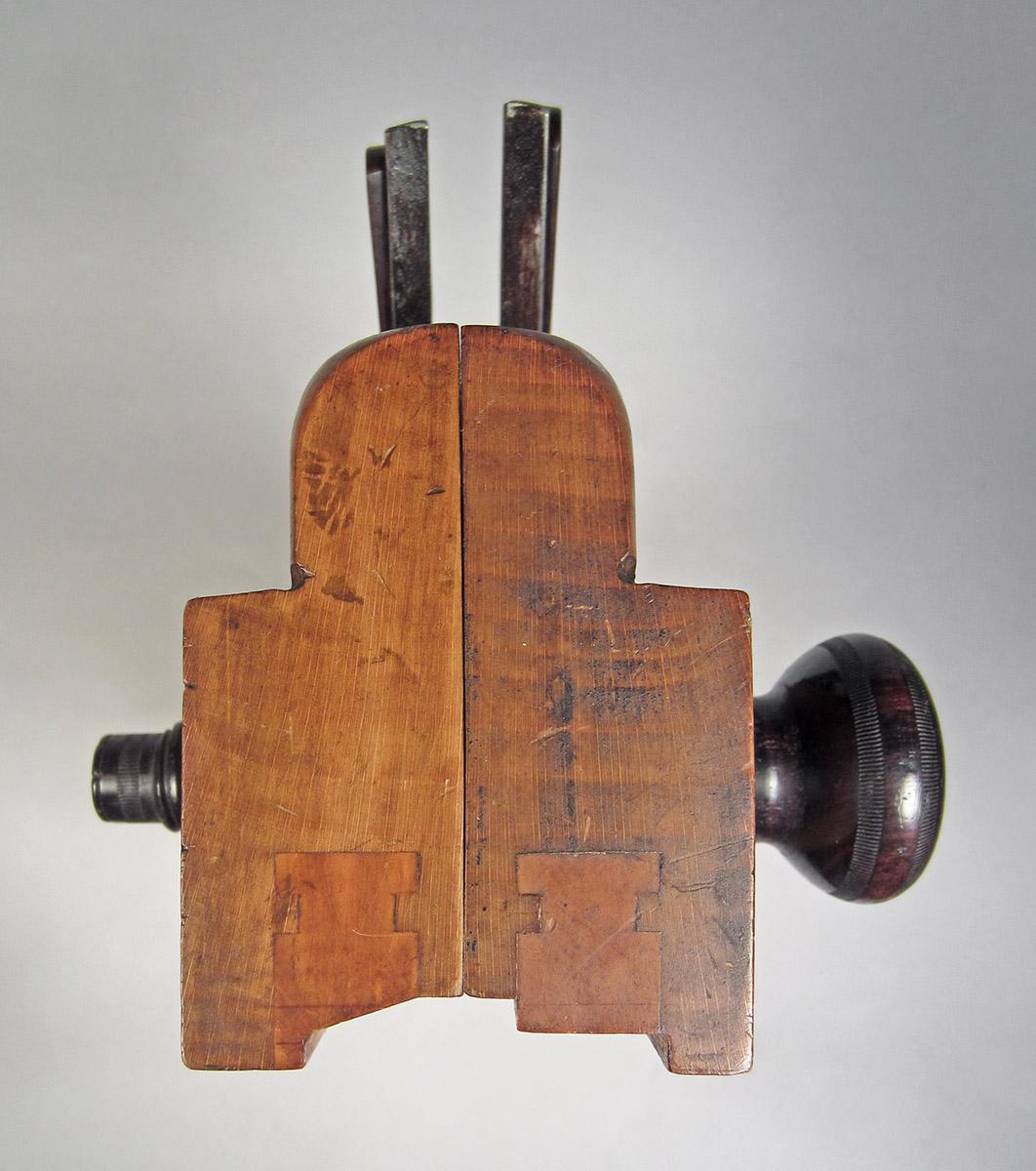 1995.0006.202 A-G, Sash plane, heel