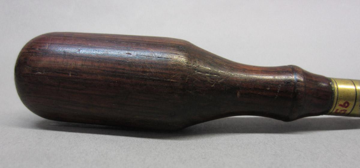 1995.0006.209 Turnscrew, handle detail