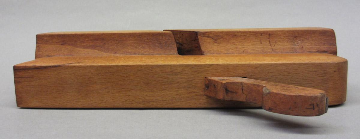 1995.0006.215 Molding plane, top view