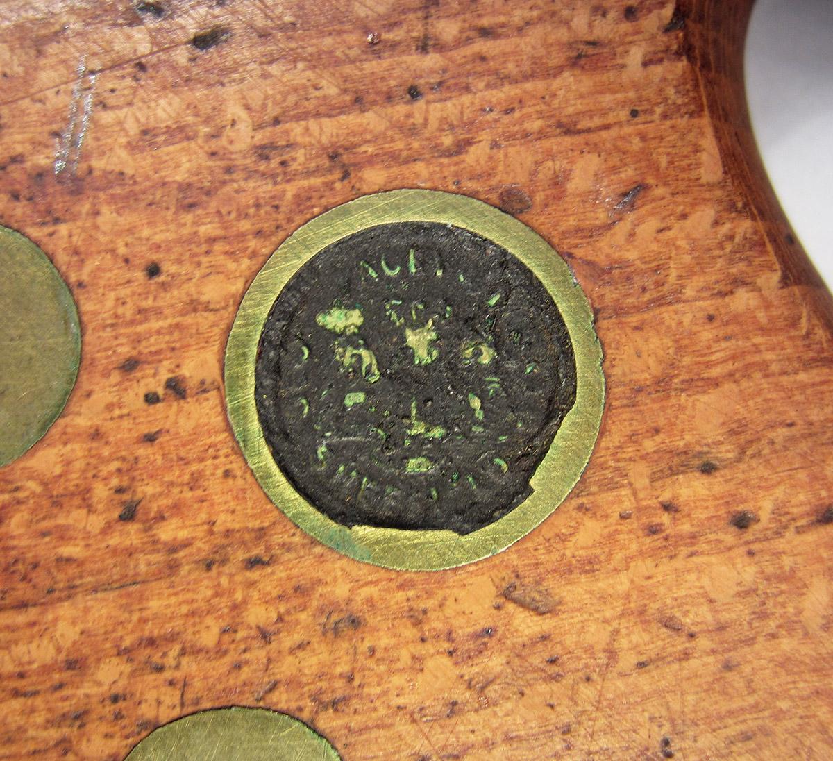 1995.0006.227, Back saw, medallion