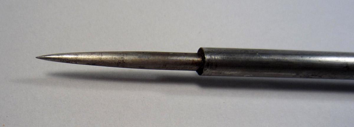 1995.0006.228 Wing caliper, Detail 2