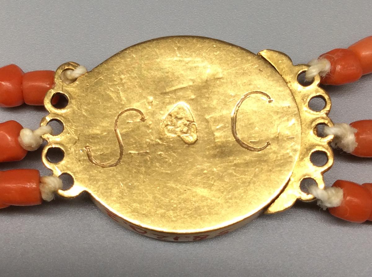 1958.0120.003 Clasp, view 2