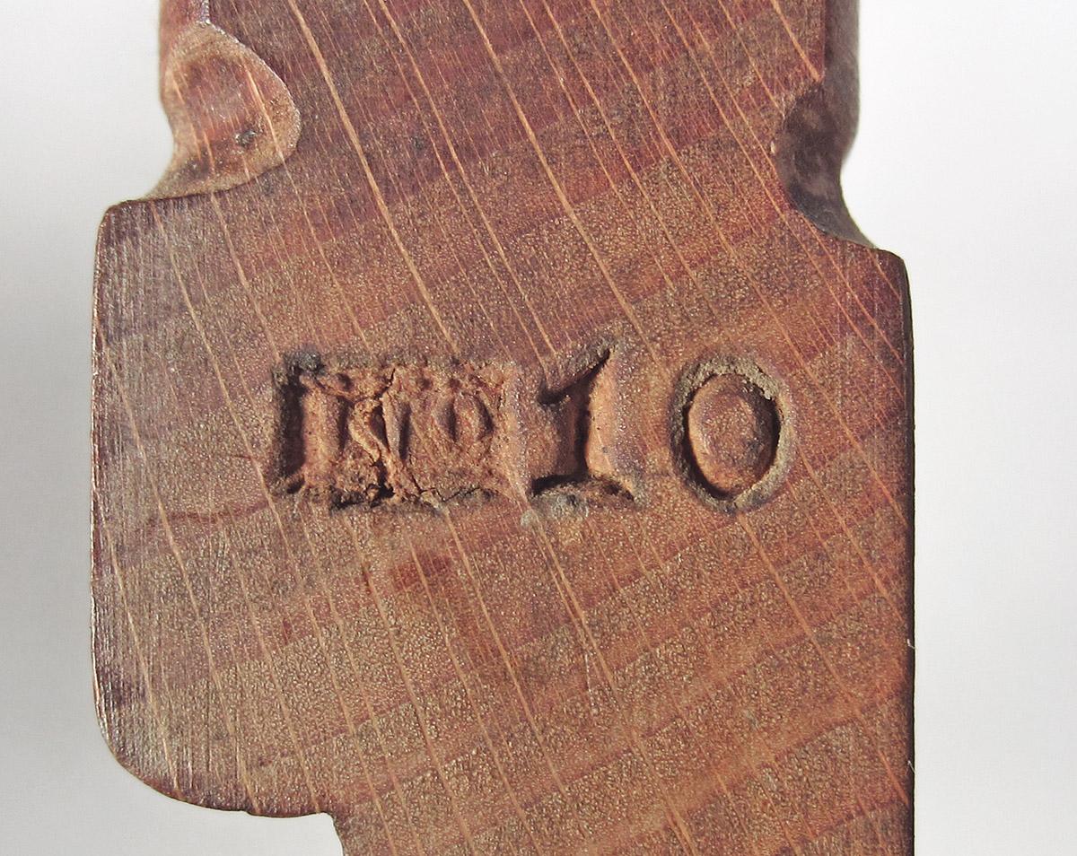 1995.0006.232 A-C, Rabbet plane, marks 1 and 2