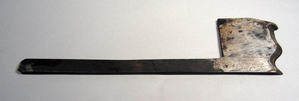 1995.0006.235 A-C Bead plane, Iron 1