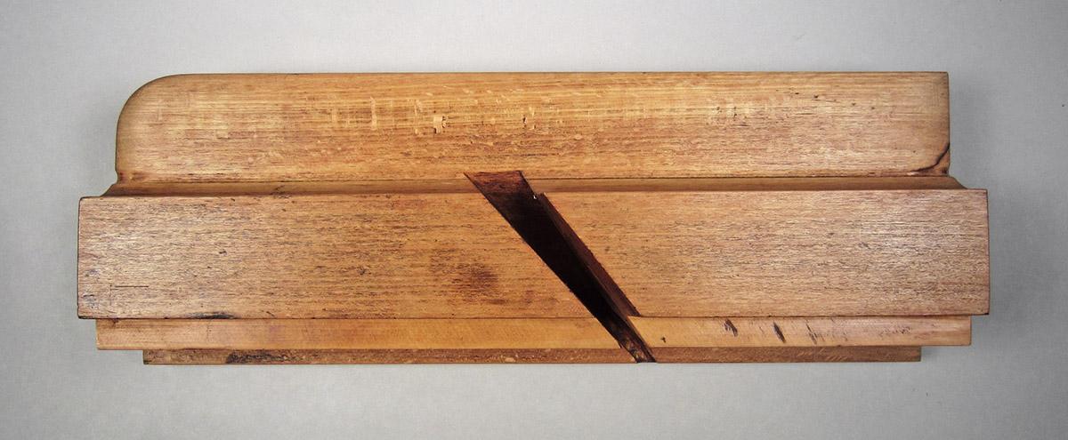 1995.0006.240 A-C, Molding plane, stock side 1