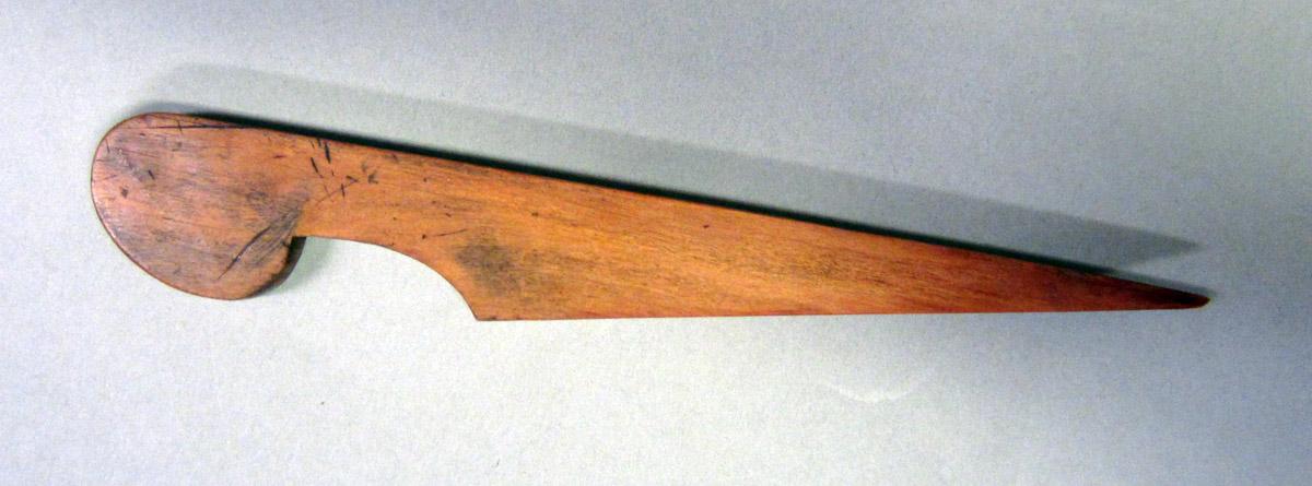 1995.0006.241 C Tongue plane, Wedge view 2