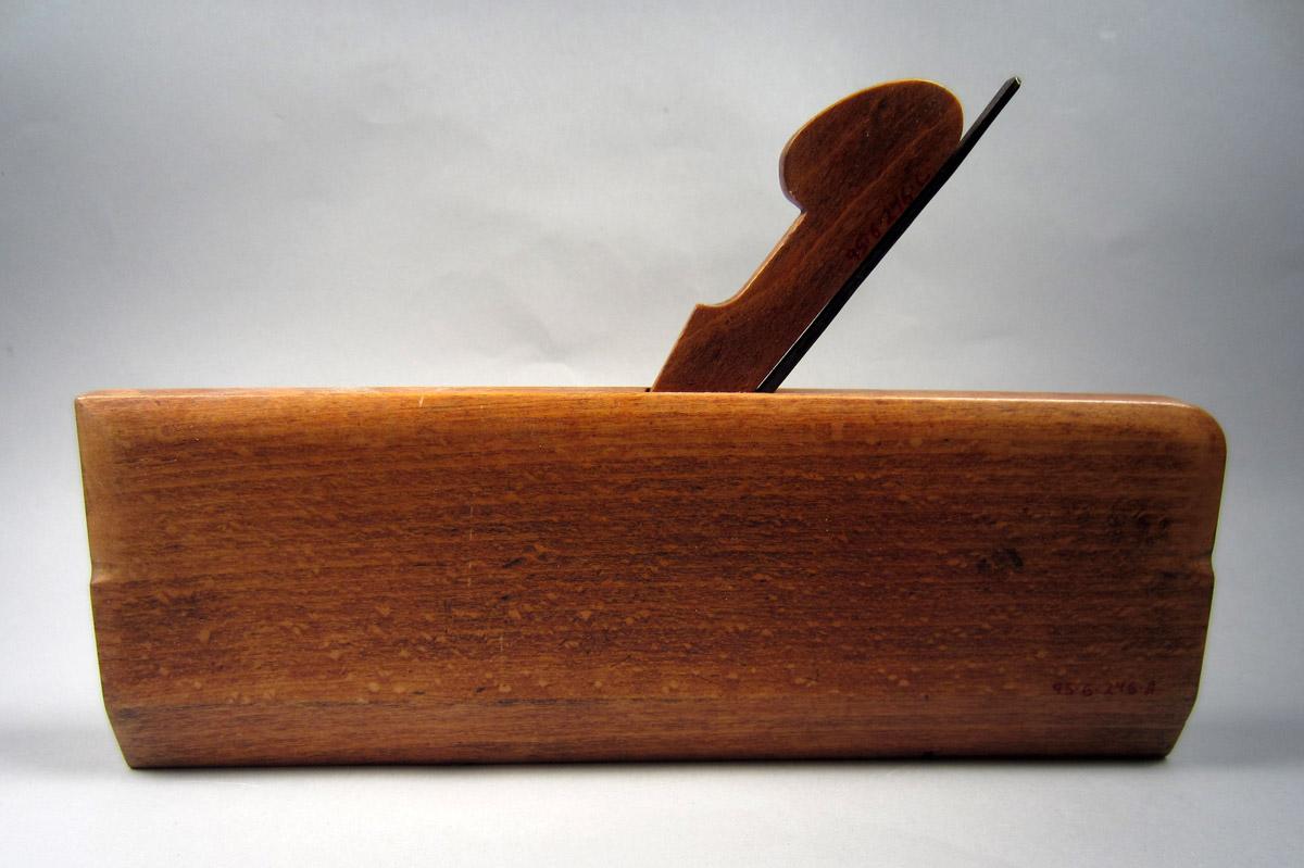 1995.0006.246 A-C Hollow plane, Back view