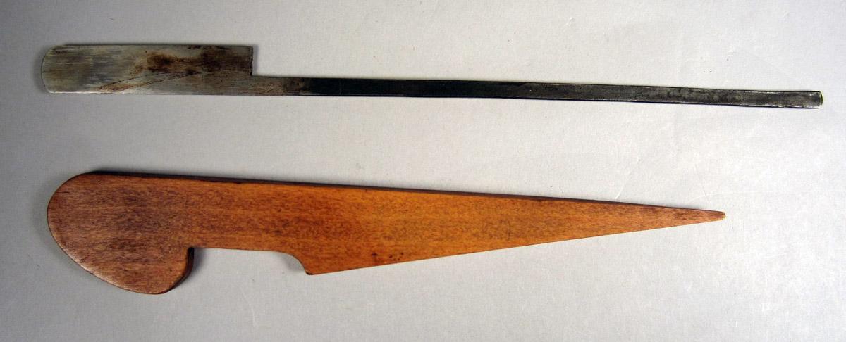 1995.0006.249 B-C Round plane, View 2