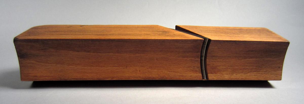 1995.0006.252 A-C Hollow plane, Underside