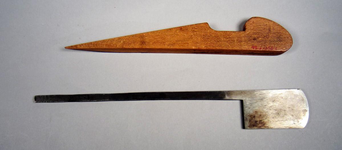 1995.0006.256 B-C Round plane, View 2