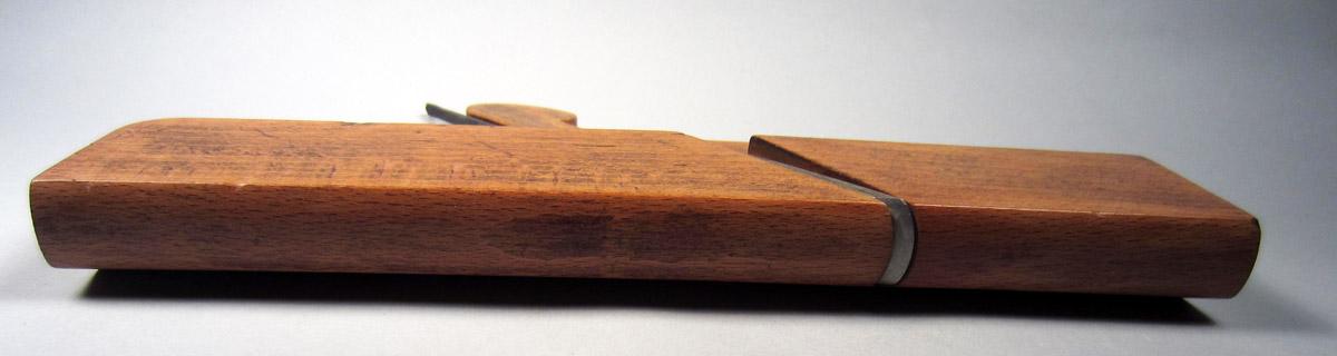 1995.0006.257 A-C Round plane, Sole