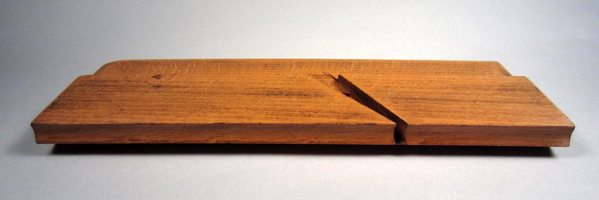 1995.0006.259 Hollow plane, Underside