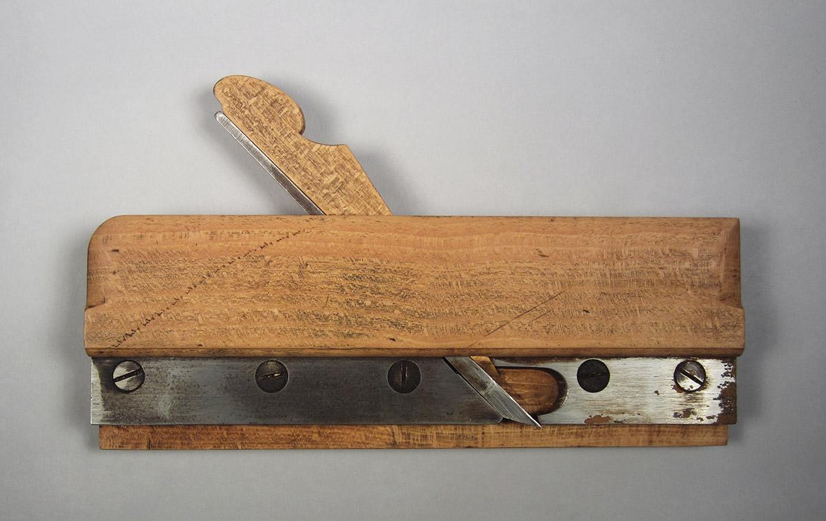 1995.0006.262 A-C, Groove plane, overall side 1